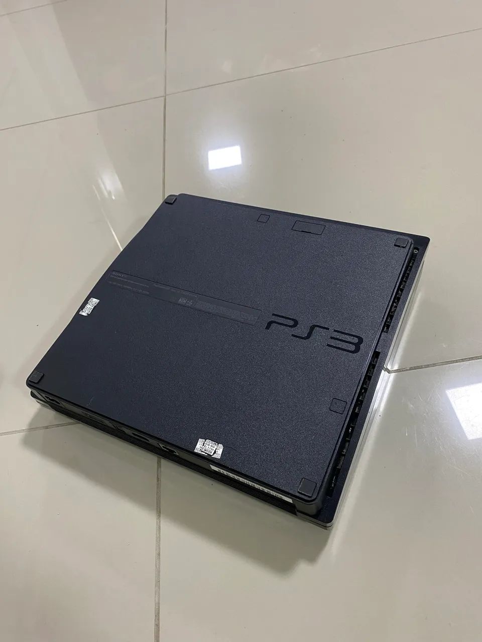 Vendo vídeo game Playstation 3 e acessórios - Foto 3