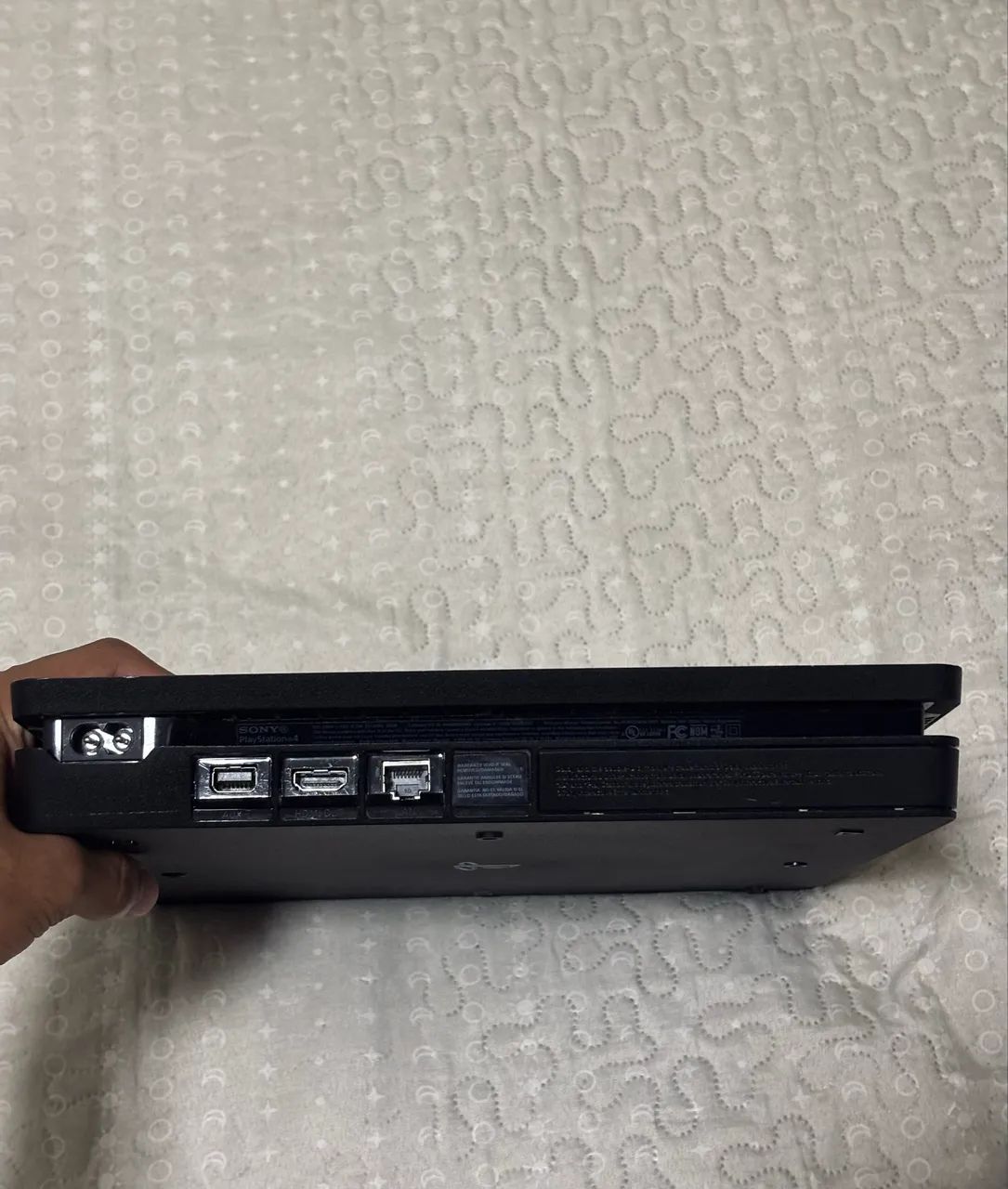 PS4 Slim 1TB + Fc 25  - Foto 5