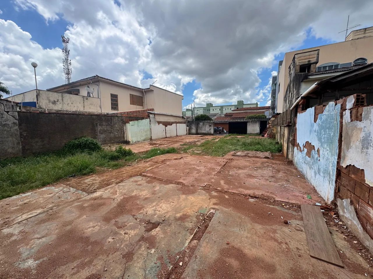 Vendo terreno bairro Brasil - Foto 3