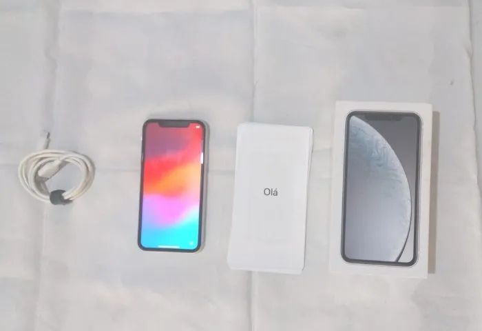 Apple Iphone XR  Branco - Foto 2