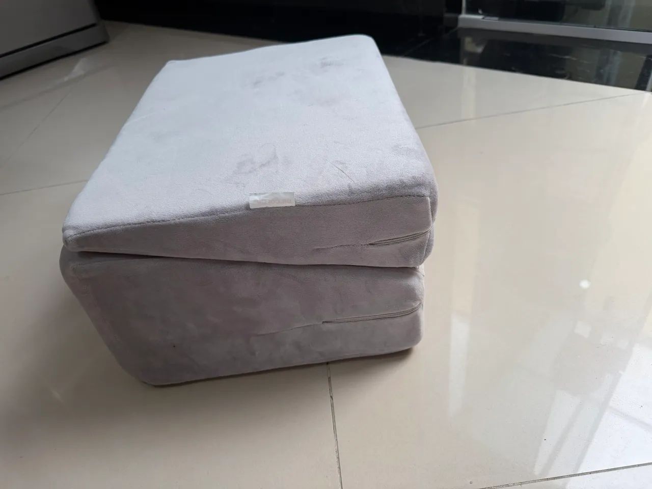 Almofada triangular dupla dr coluna  - Foto 4