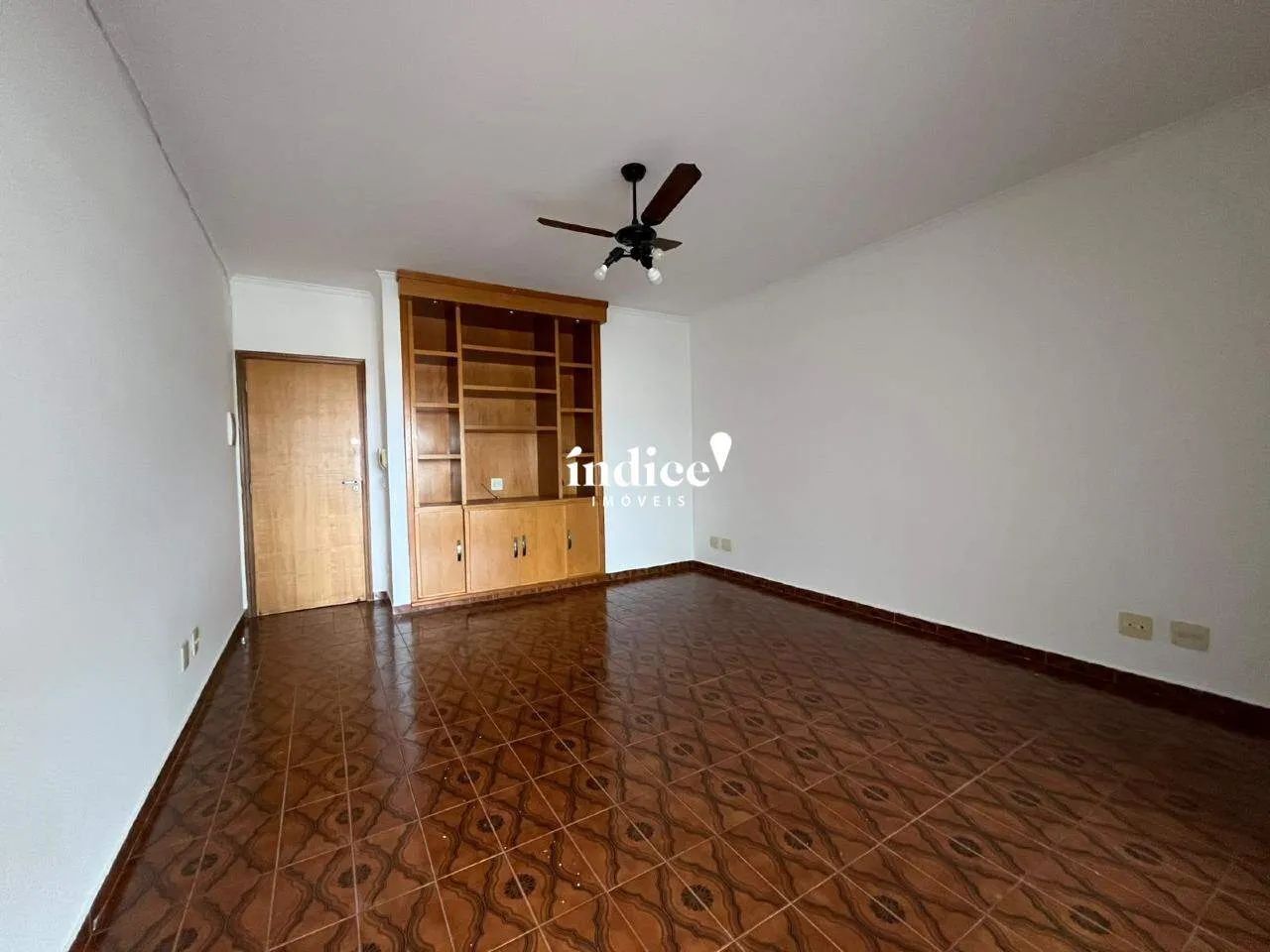 Sala Comercial no Bairro Jardim Botânico, Edifício Valdir Fracadosso I - Foto 4
