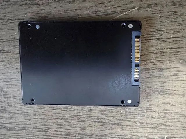 SSD Micron 512GB SATA 2.5" M600 para PC e Notebook - Foto 2