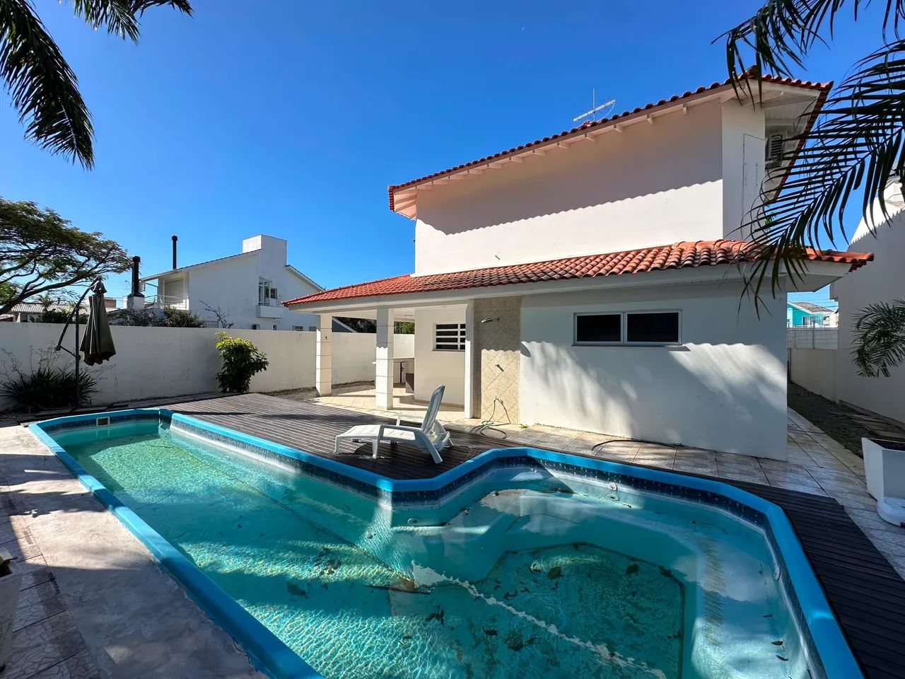 Alugo casa mobiliada de 4 suítes com piscina em Jurerê Internacional  - Foto 4