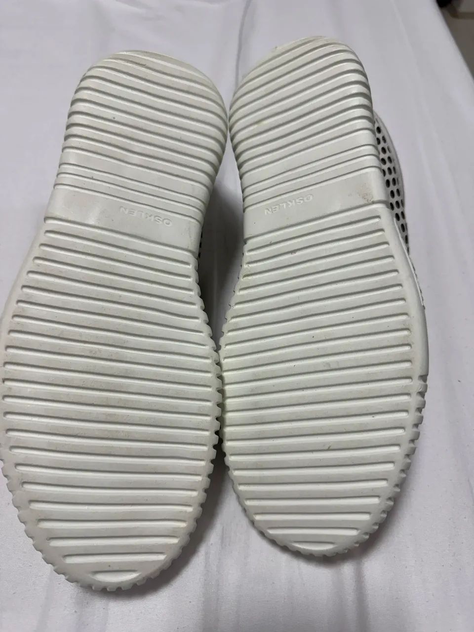 Tenis de couro