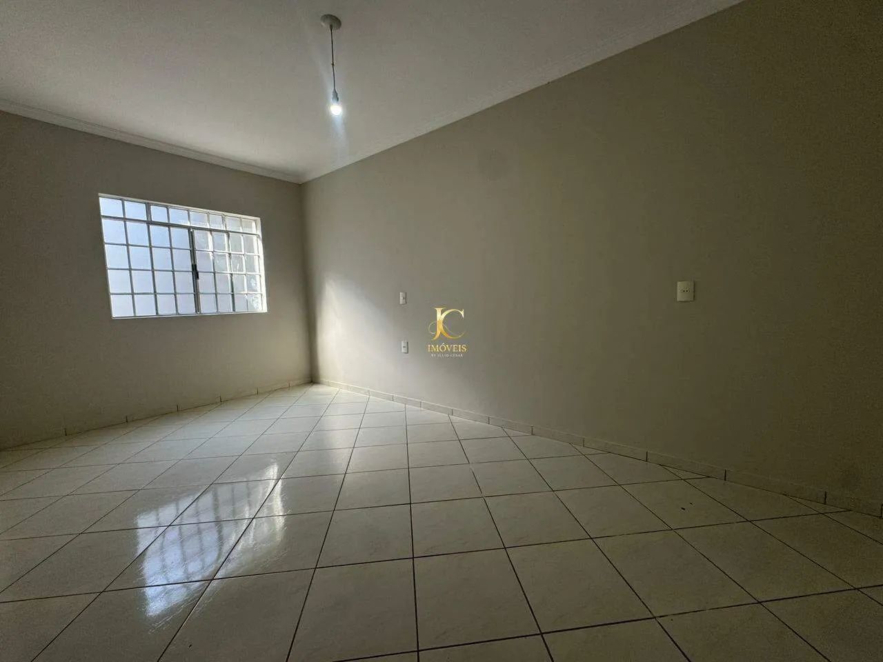 Casa Residencial com 4 Quartos (1 Suíte) e Espaço Gourmet em Walchir Resende - Divinópolis - Foto 5