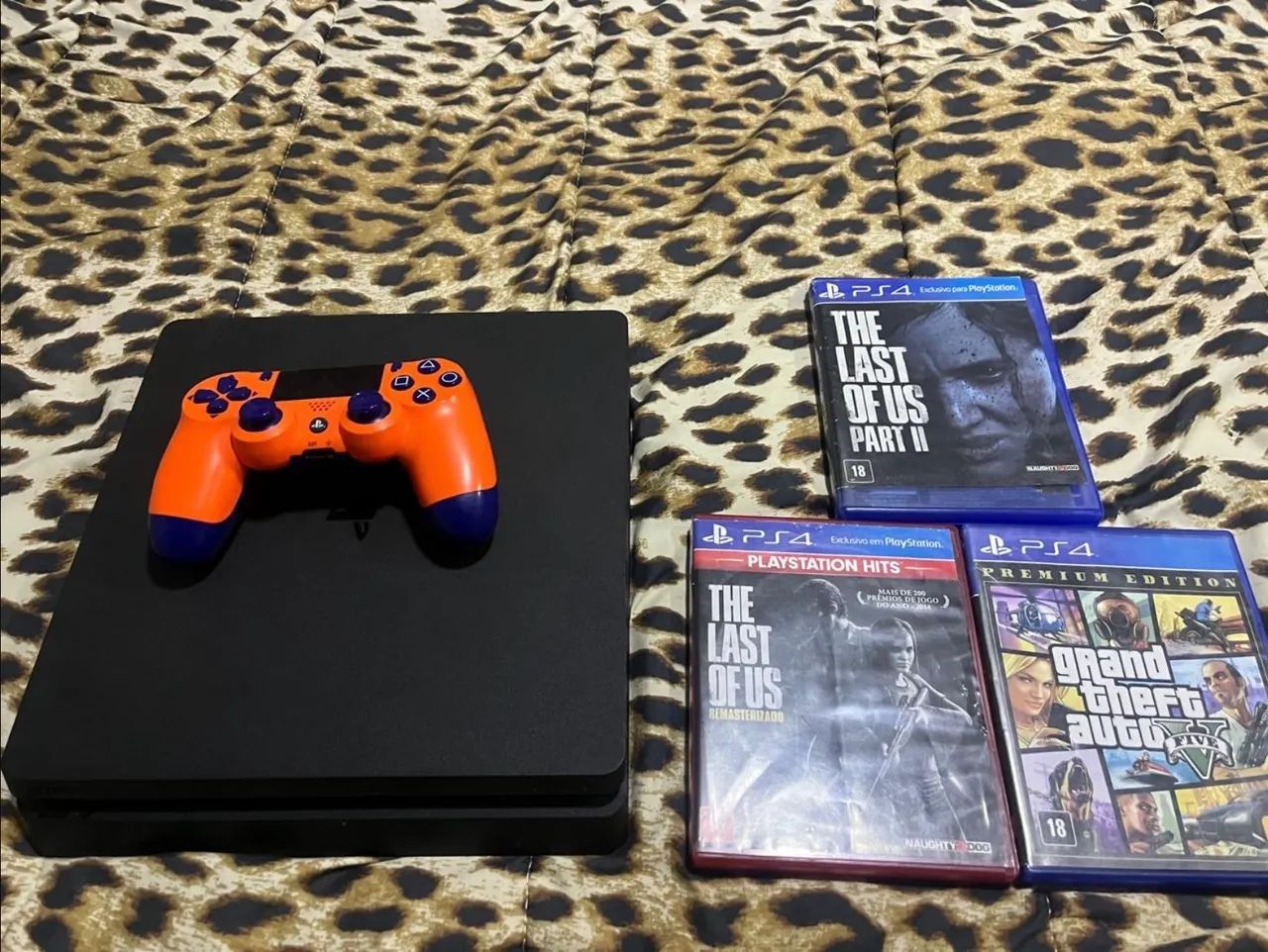Ps4 slim 500gb + 3 jogos 