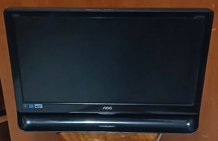 Monitor LCD AOC 19 Polegadas