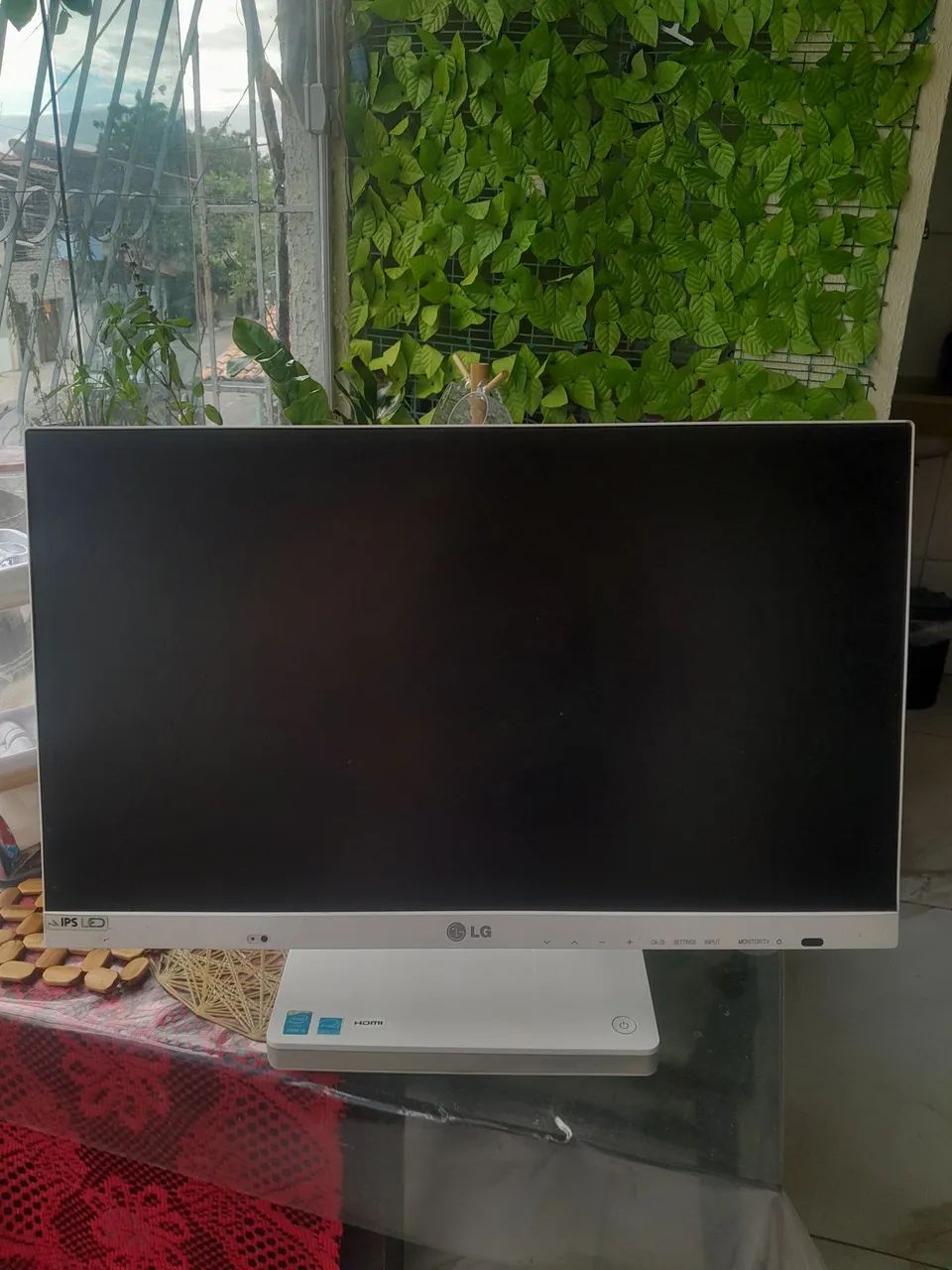 PC All in One LG 23v545 - Foto 2