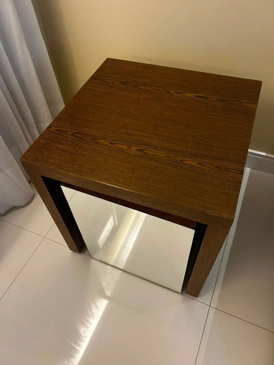 Conjunto mesa de centro e duas auxiliares - Foto 2