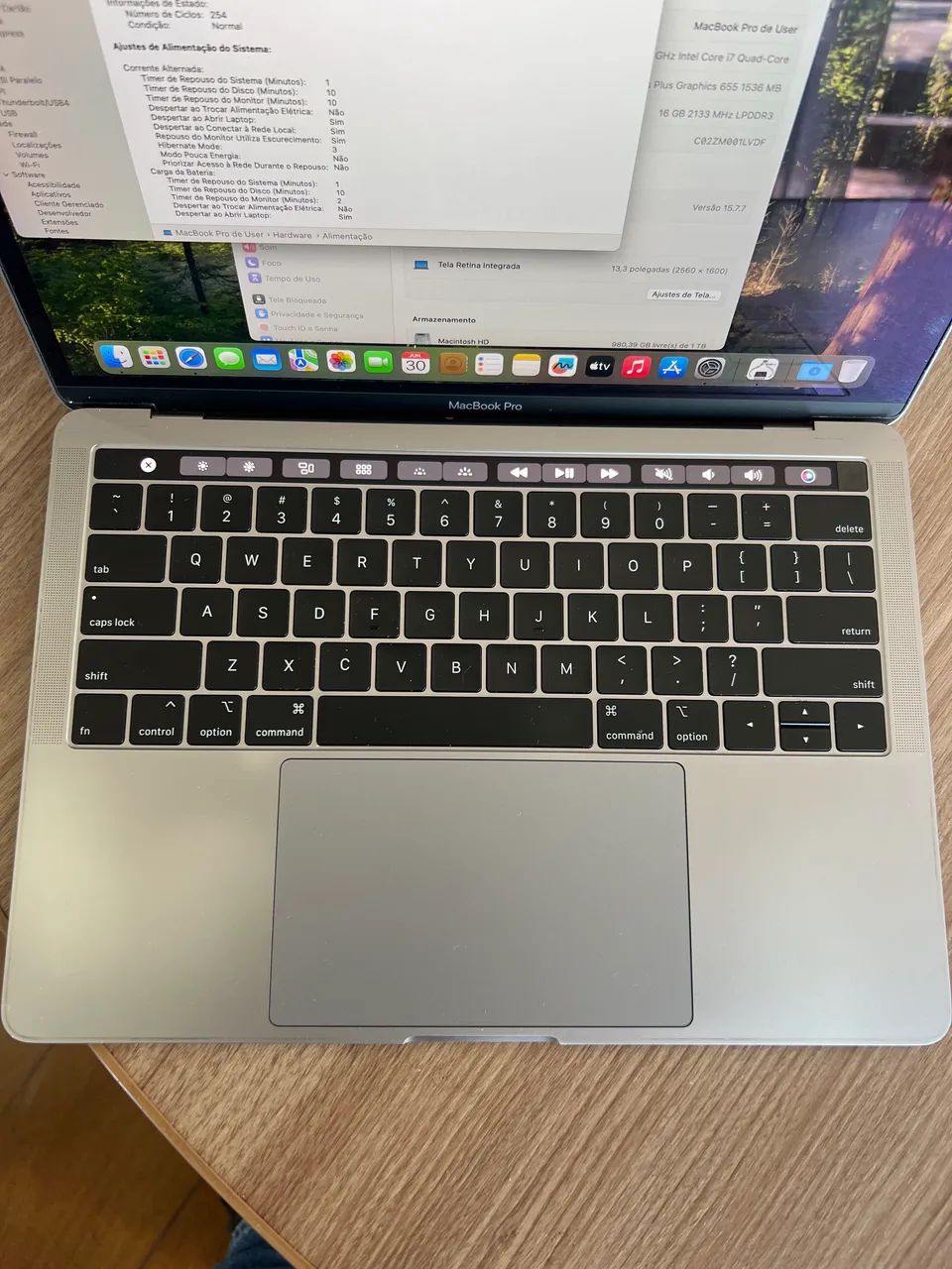 MacBook Pro 2019 i7 16gb 1tb com Touch Bar  - Foto 4