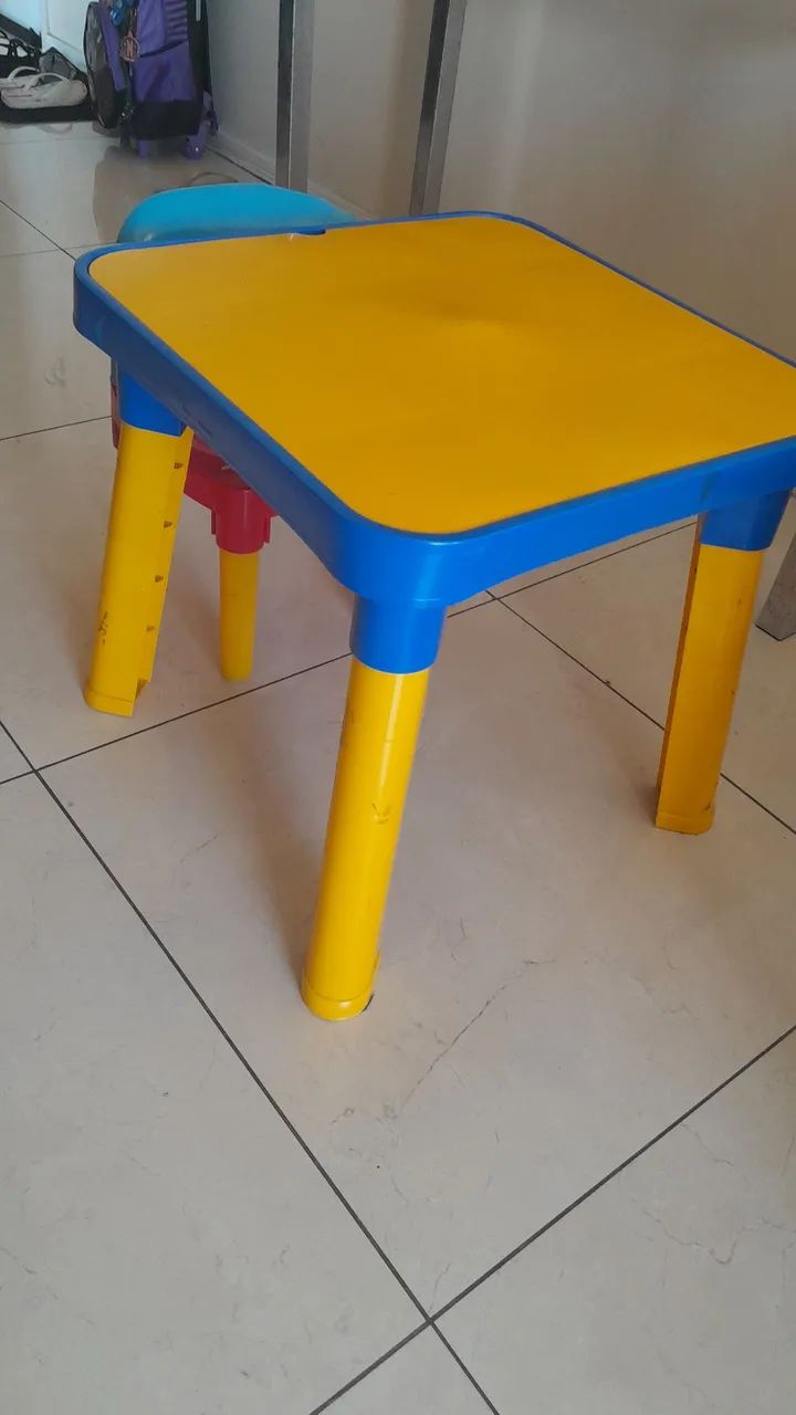 Vendo mesinha+cadeira - Foto 2