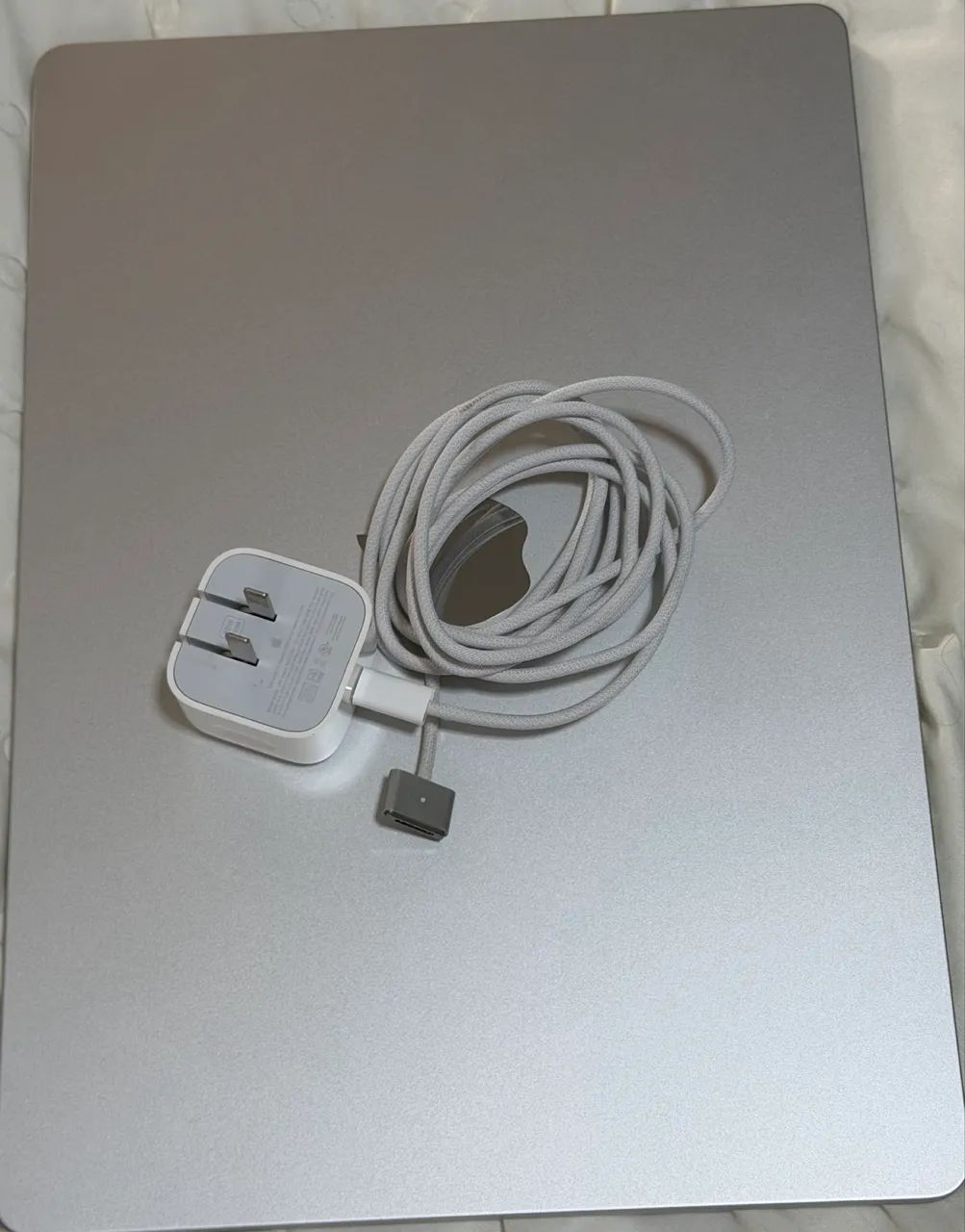 Notebook Apple MacBook Air 2026 M5 / Memória 16GB / SSD 512GB / 15.3" Polegadas - Foto 3