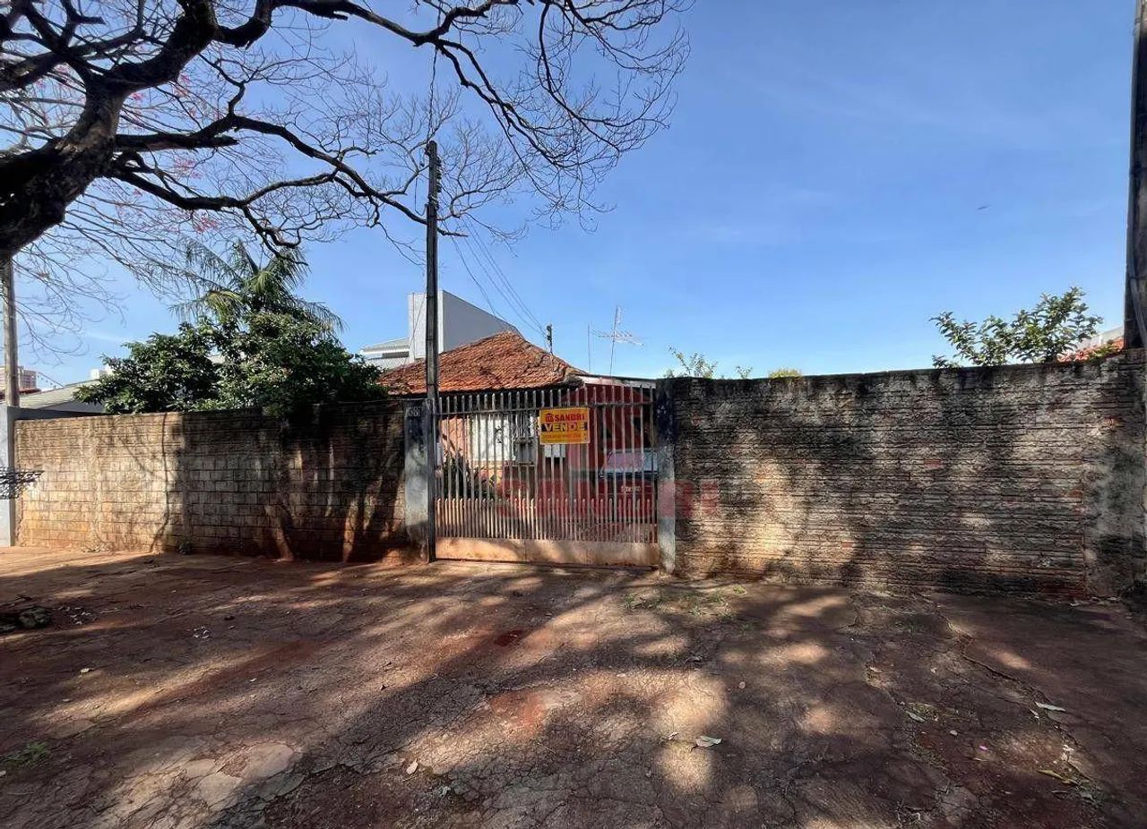Terreno à venda, 600 m² - Zona 08 - Maringá/PR