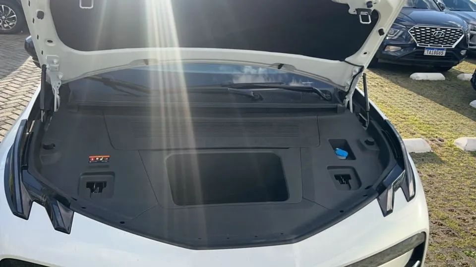 Zeekr X PREMIUM Premium (elétrico), foto 7 de 10
