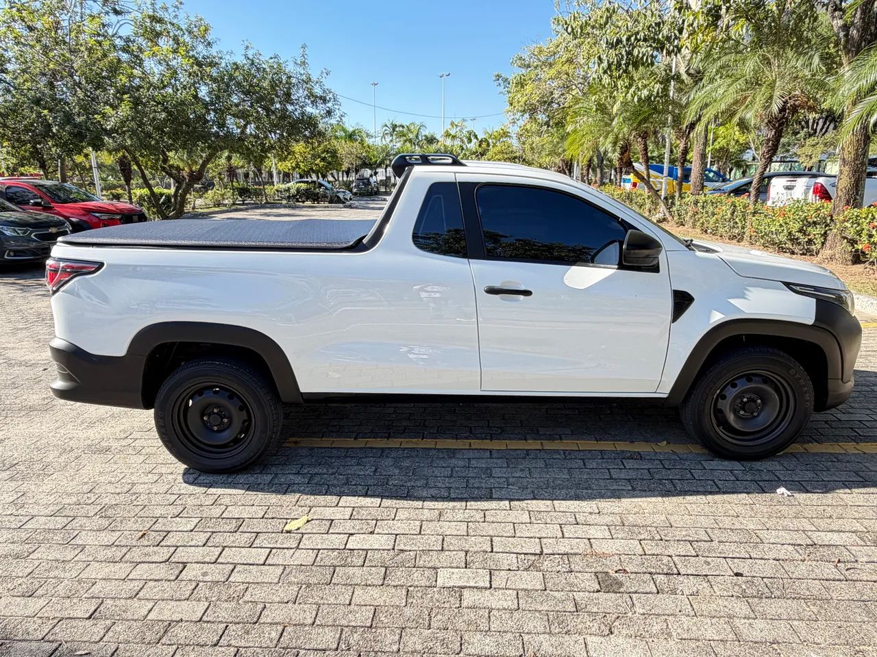 Fiat Strada Endurance 1.4 Flex 8V CS Plus 2023 - Foto 2