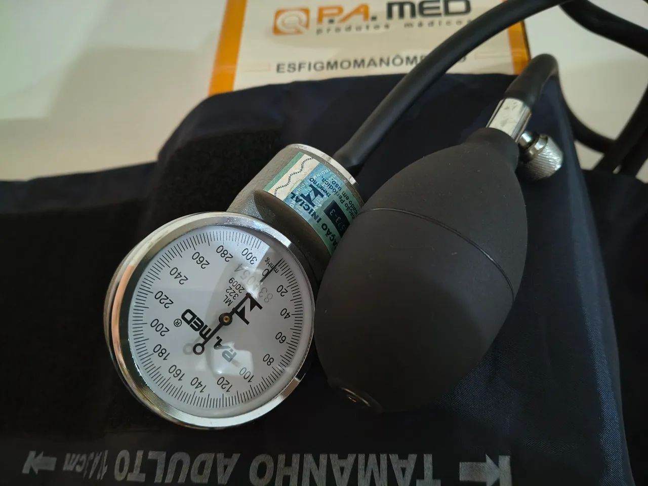 Kit Esfigmomanômetro e estetoscópio  - Foto 5