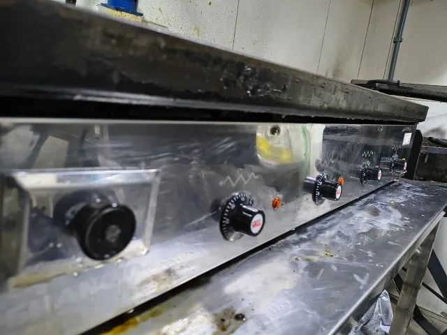 Chapa Venâncio Elétrica 100cm Deguste CE100 - Foto 2