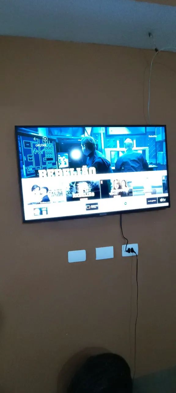 Smart TV Samsung 43 polegadas  - Foto 2