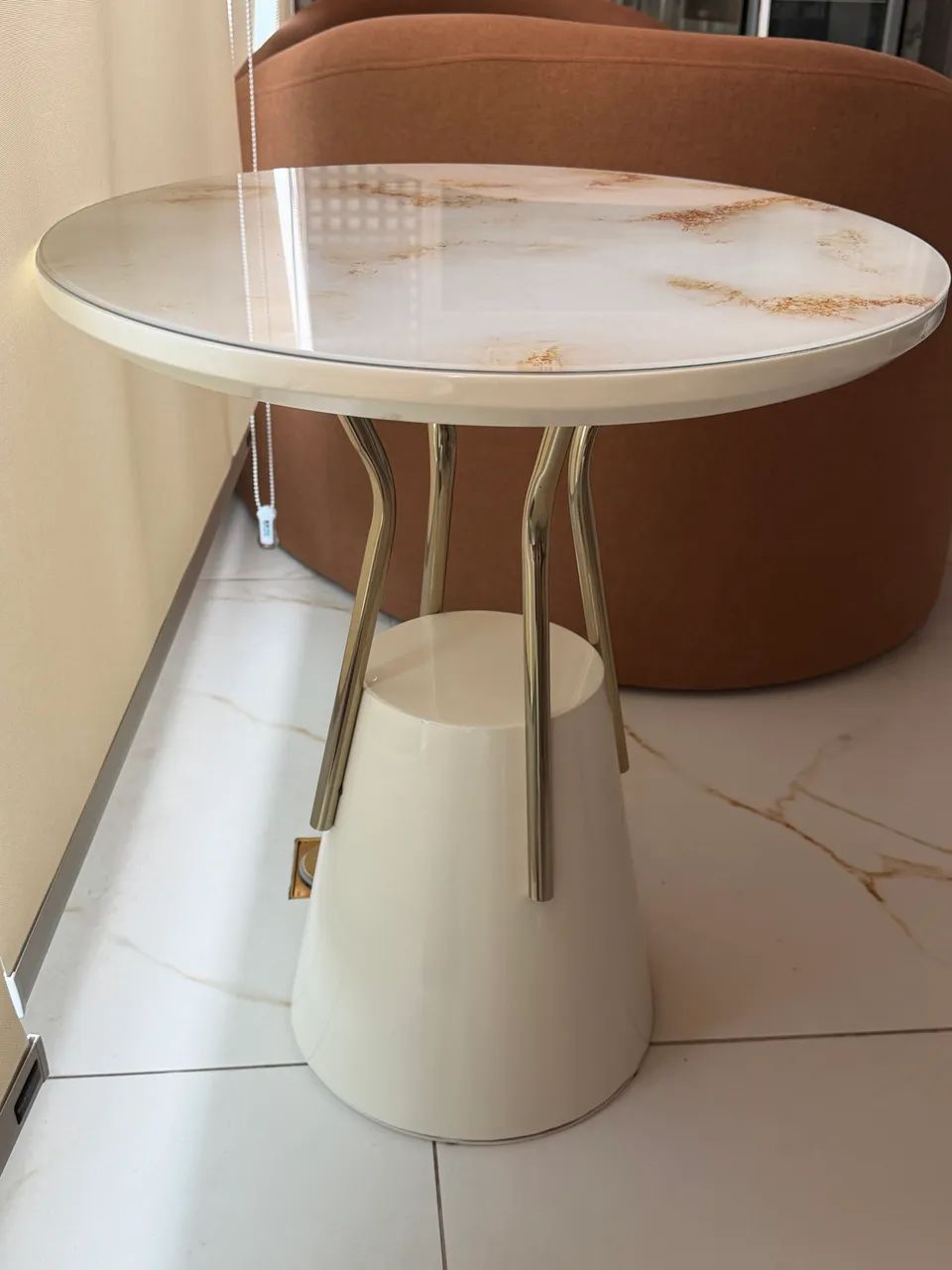 Mesa lateral de luxo