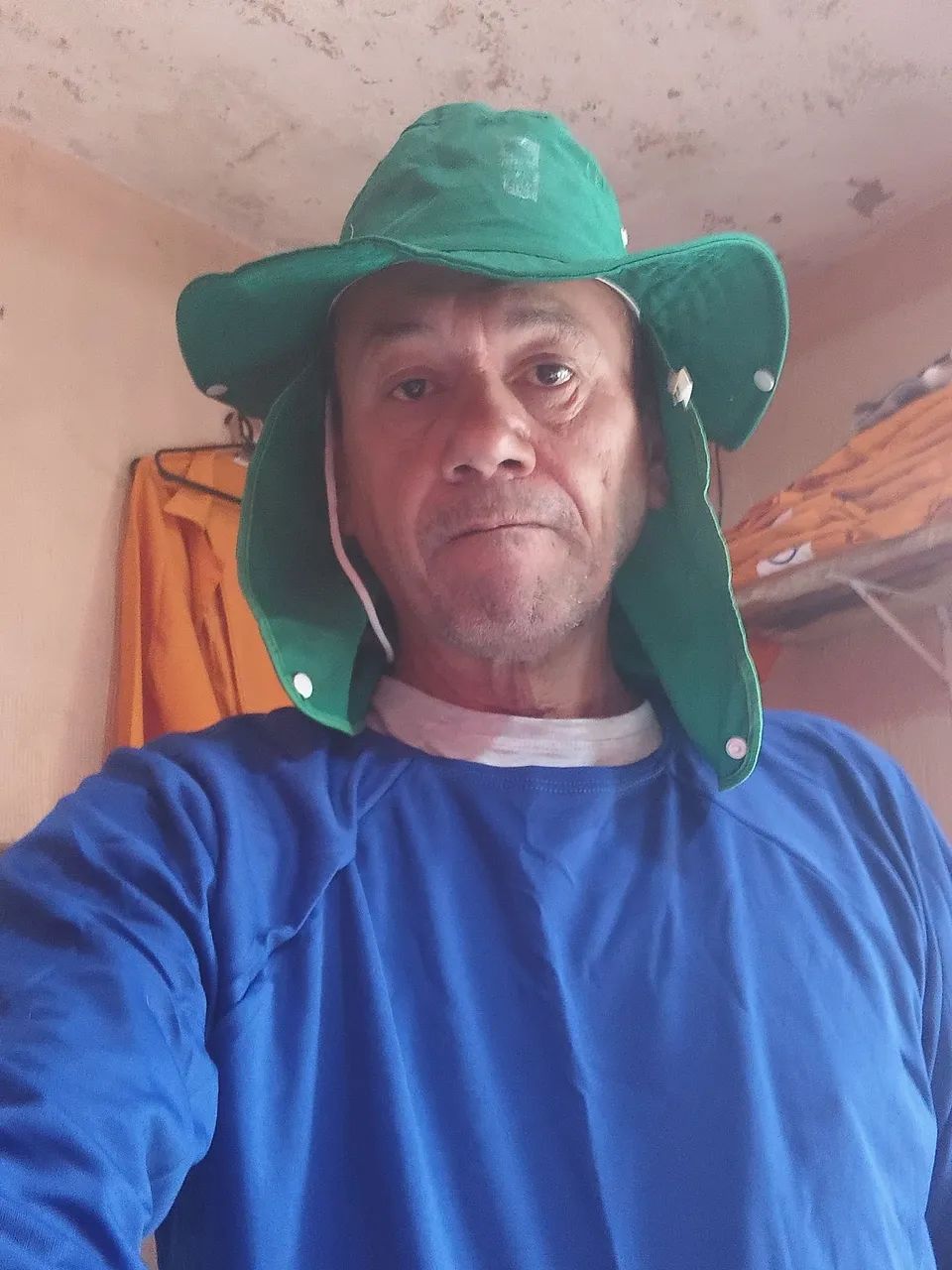 Camisa em helanca e bones com protecao  - Foto 3