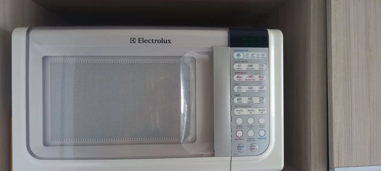 Micro-ondas Electrolux 23L - Foto 2