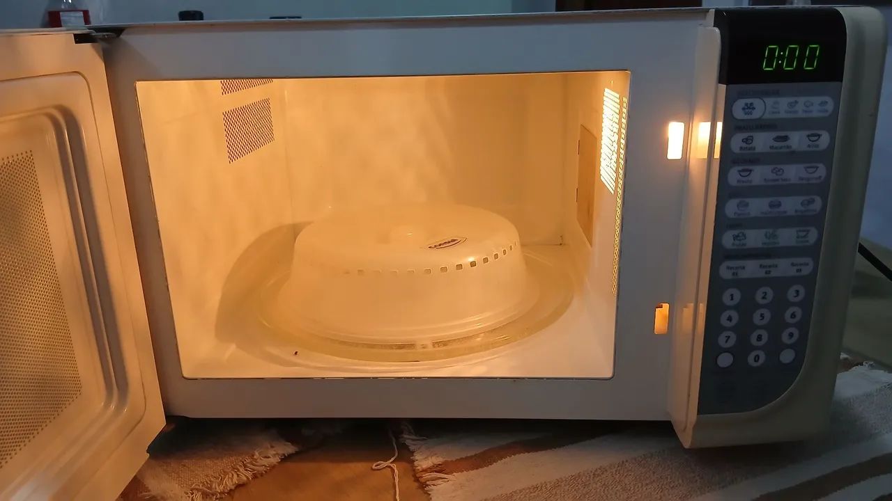 Microondas eletrolux 31L  - Foto 2