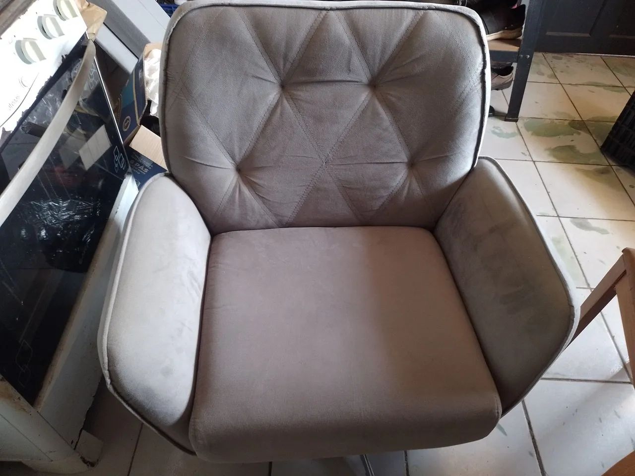 VENDO POLTRONA DECORATIVA GIRATÓRIA 