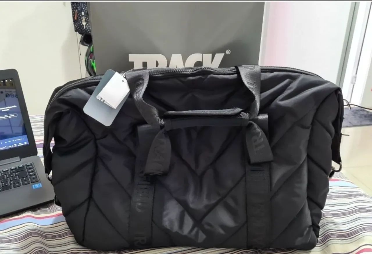 Bolsa Track field Original (A grande)