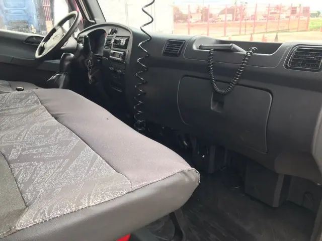 MERCEDES-BENZ ACCELO 1016 2014/2014 TRUCADO (6x2) COM BAÚ. - Foto 10