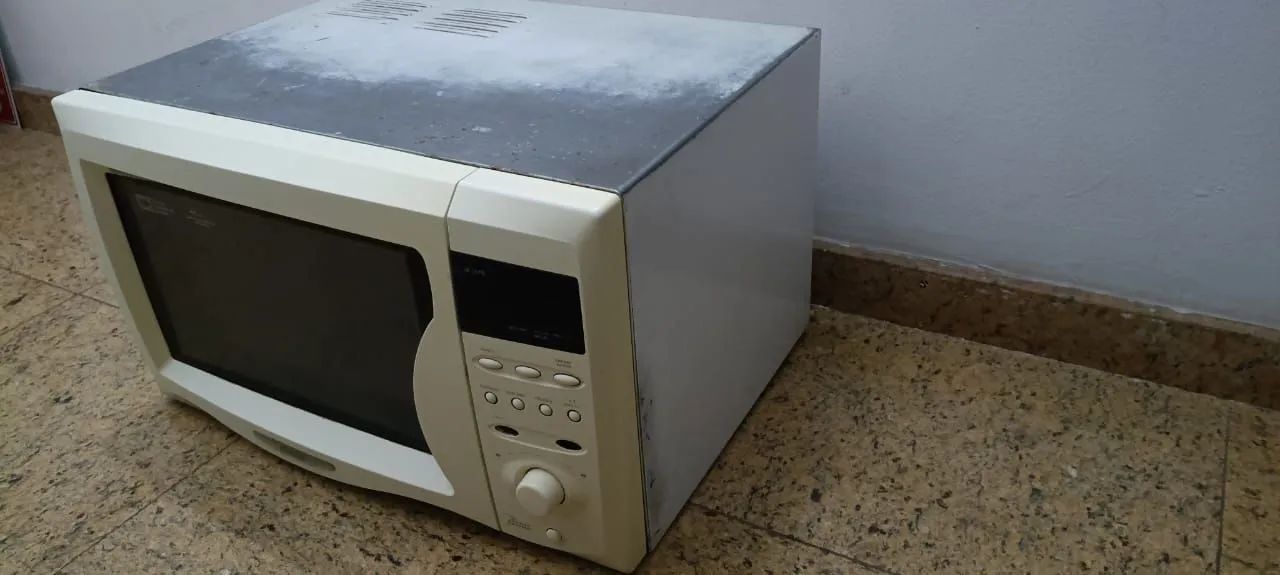 Microondas CCE 31 Litros - Foto 5