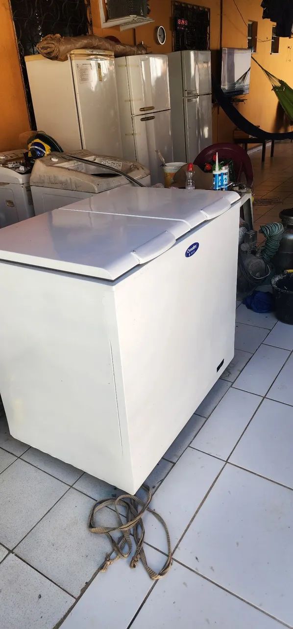 Freezer  320 litros smaltec - Foto 3