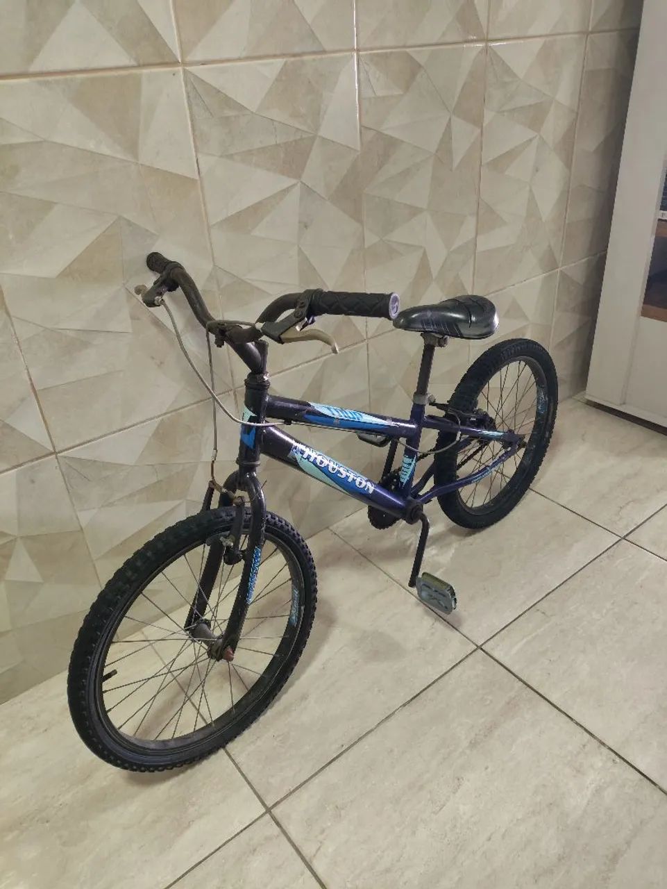 Vendo bicicleta Houston aro 20  - Foto 4