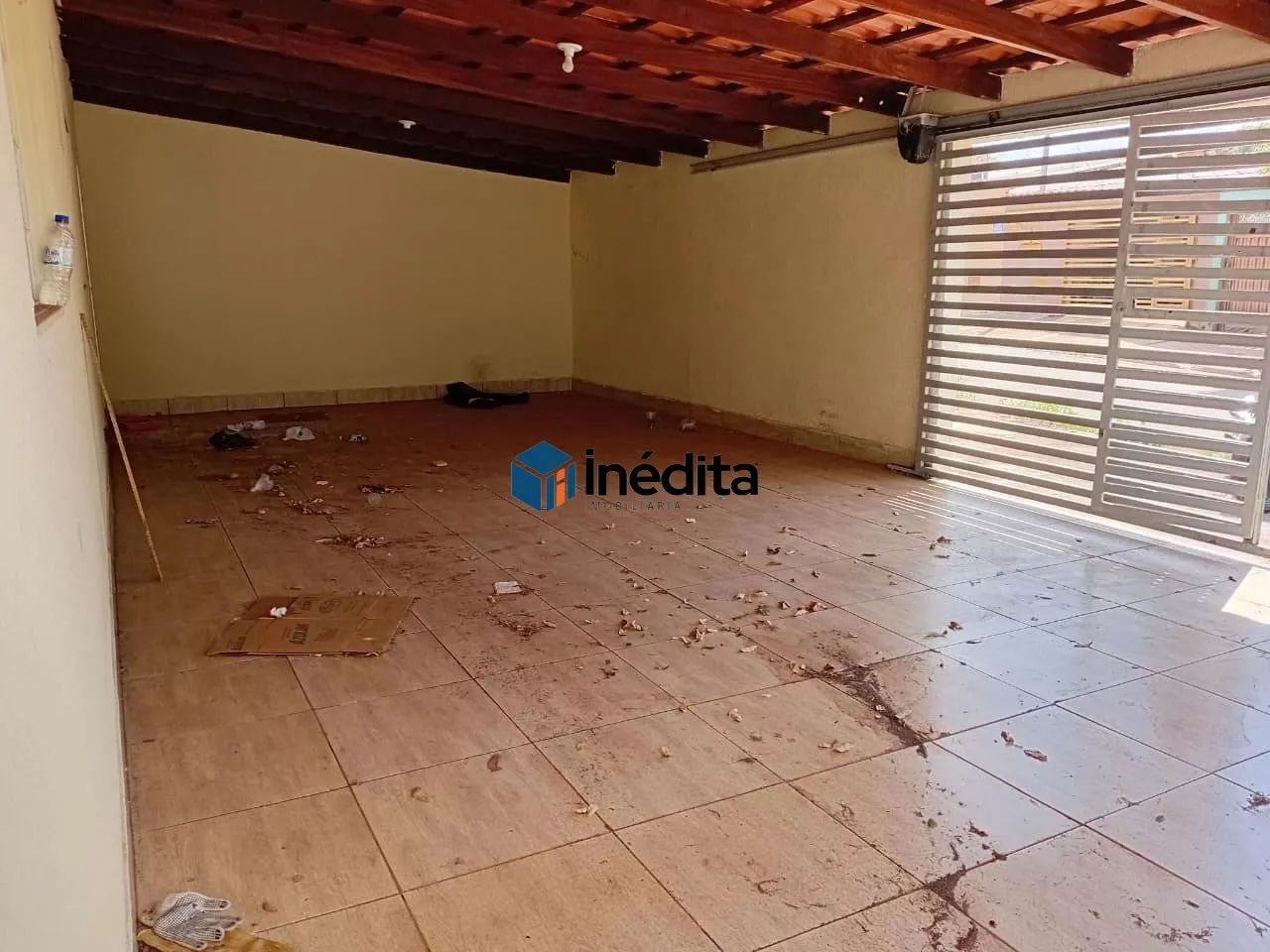Casa de 2 Quartos com Garagem Coberta no Setor Itatiaia - R$ 1.800 - Foto 5