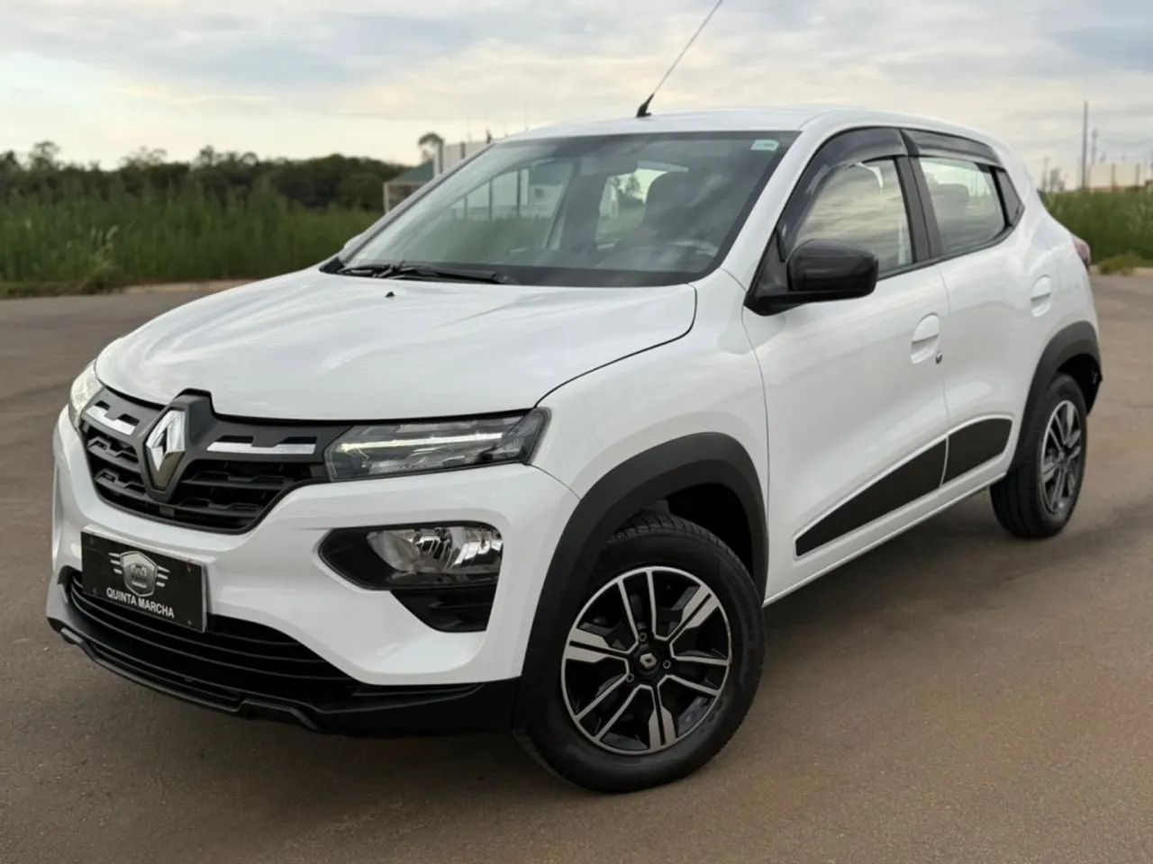 Renault Kwid 1.0 Intense 2023 - Foto 3
