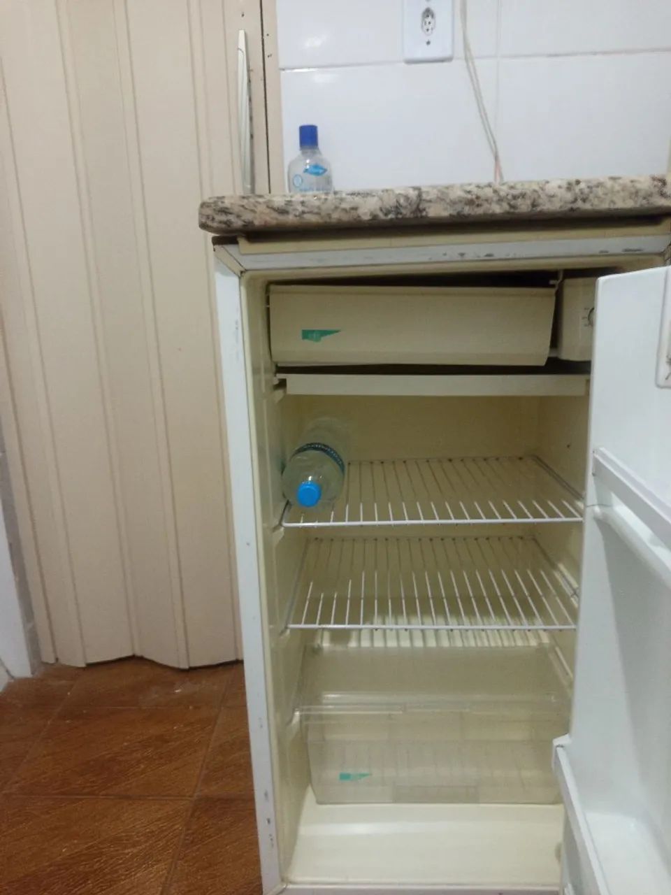 Frigobar excelente estado de conservação  - Foto 2