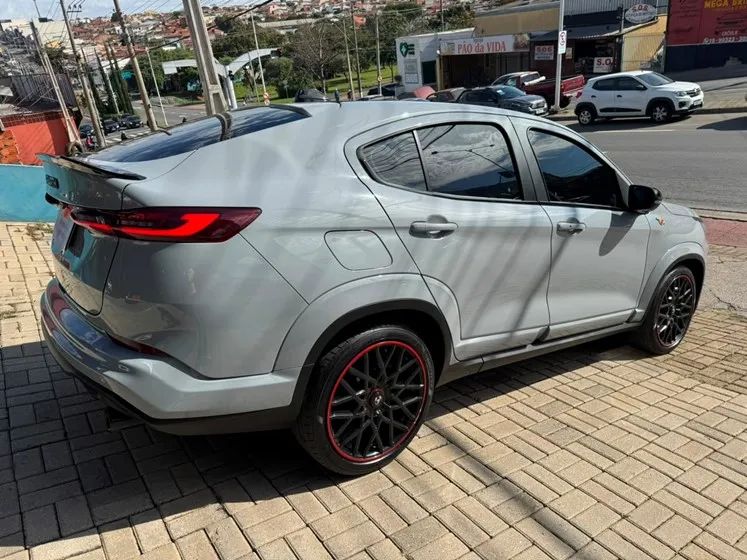 Fiat Fastback Abarth Turbo Flex 1.3 Aut. 2024 - Foto 5