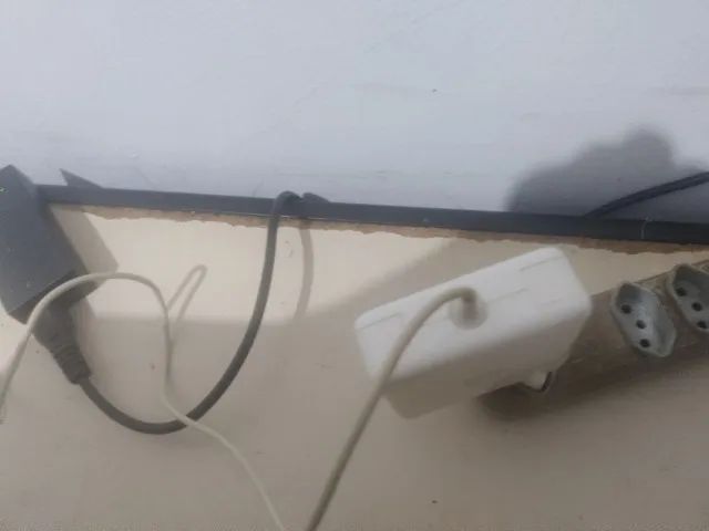 Macbook Pro 13'' I5 A1278 2011  - Foto 4