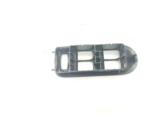 Moldura Vidro Dianteiro Esquerdo Renault Duster 2013 - Foto 5