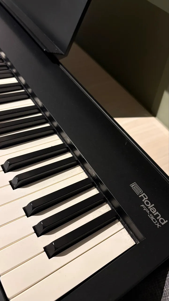 KORG microKORG XL sintetizador vocoder com microfone