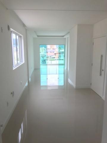 Lindo apto, 2 Suítes e 2 vagas com preço de ocasião, imóvel pronto para Habitar-