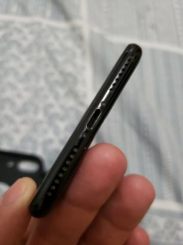 Iphone 7 plus 256gb preto com fone e carregador original - Foto 5