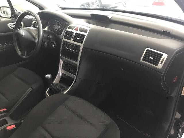 Peugeot 307 1.6 presence pack ano 2010 teto solar - Foto 7