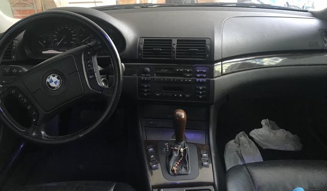 BMW 328i - Foto 5