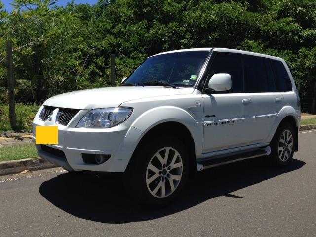Mitsubishi Pajero TR4 13/13 Aut Bco 4x4 Completo - Foto 8