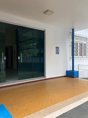 Casa no centro para fins comerciais, esquina !!!! - Foto 2