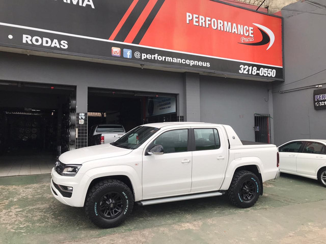 Pneu 285 70R17 mais rodas offroad Amarok - Foto 4