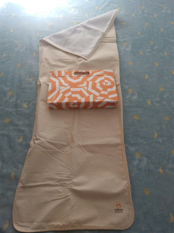 Bolsa de praia + esteira para bronzear - Foto 2