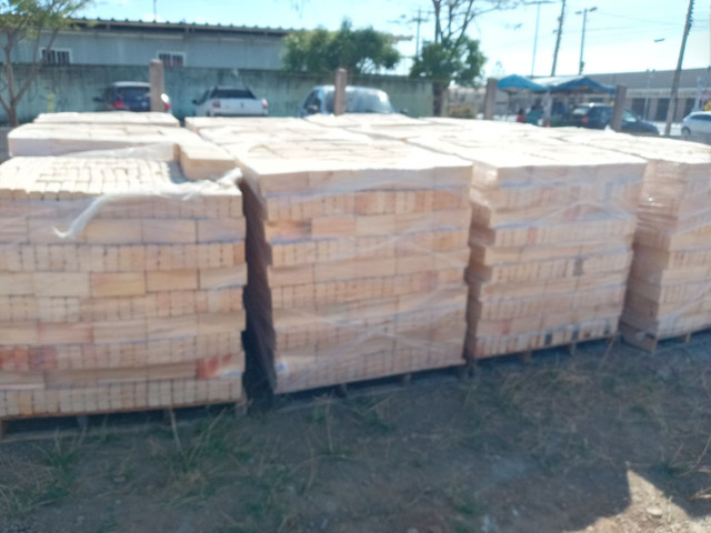 Tijolo refratário para churrasqueira R$890.00 - Foto 2