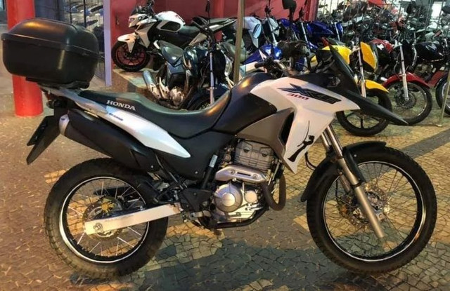 XRE 300